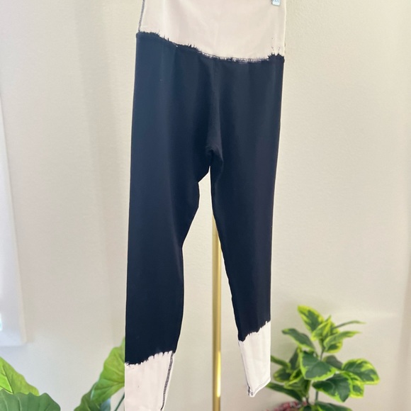 Electric&Rose - Picture 8 of 10